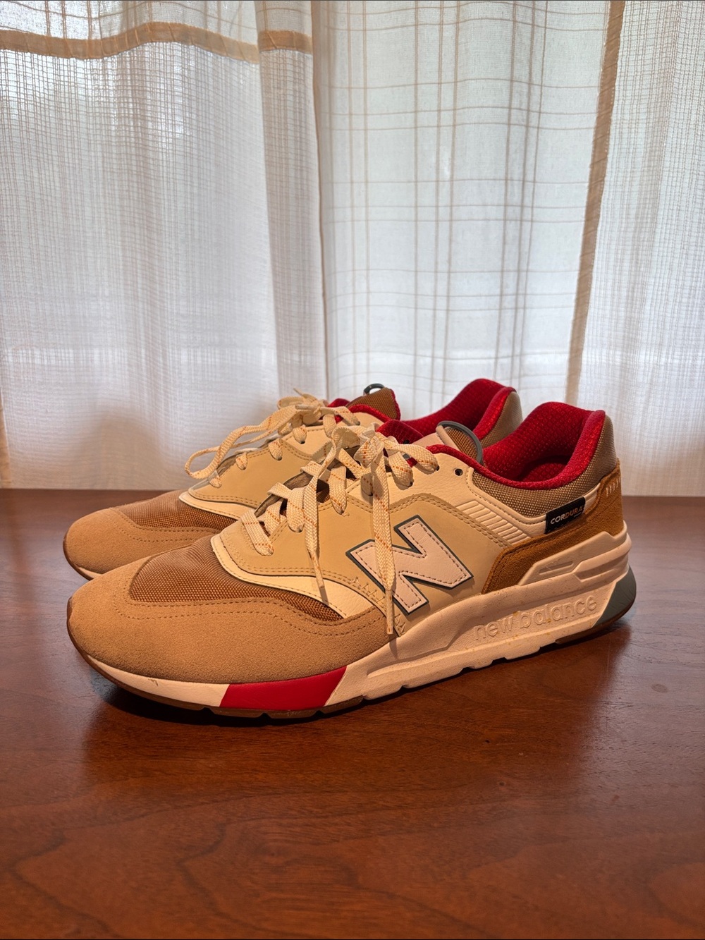 New Balance 997H sz 11